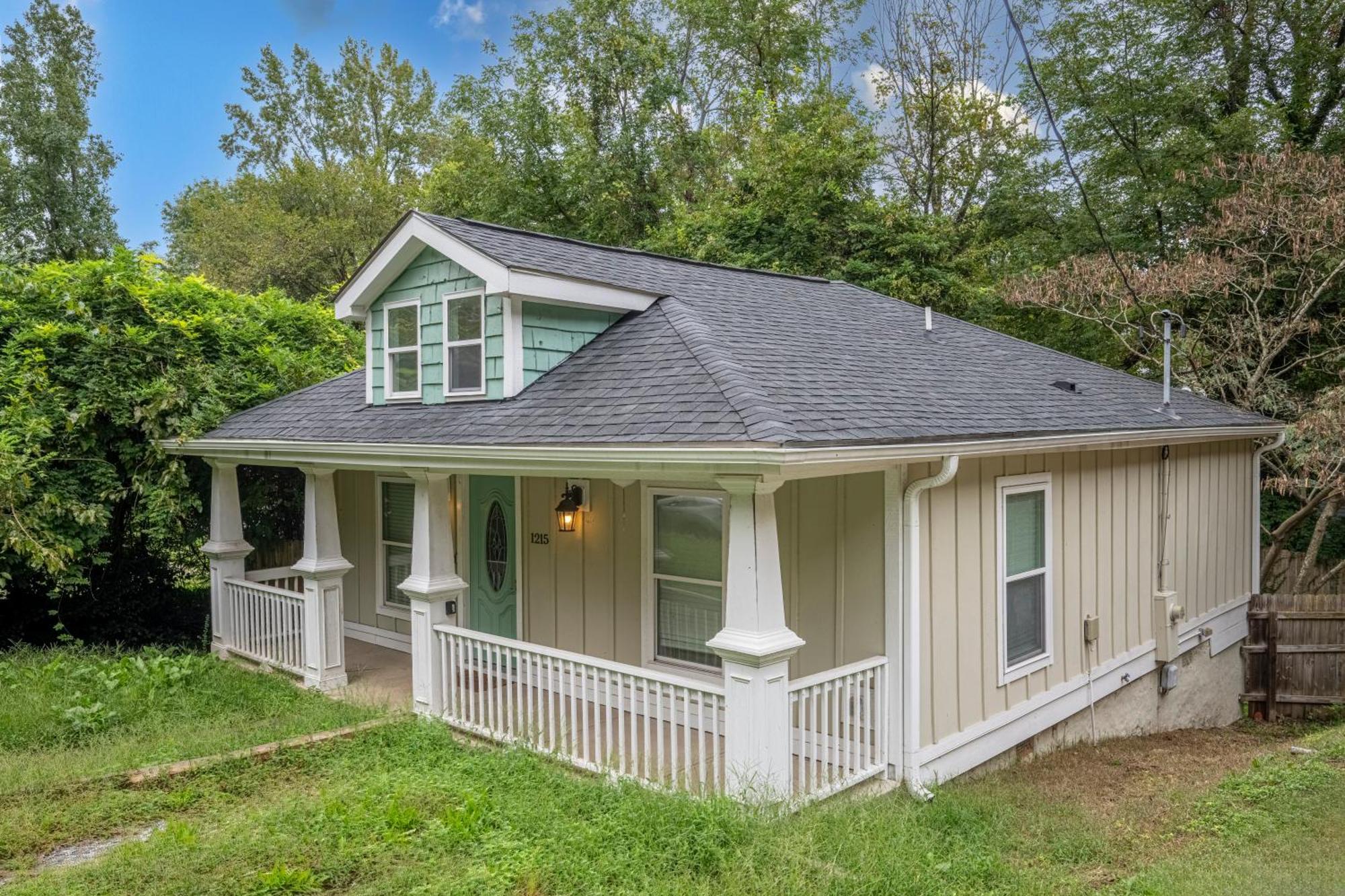 Charming 2Br Bungalow 4 Minutes To Duke University Durham Exteriér fotografie